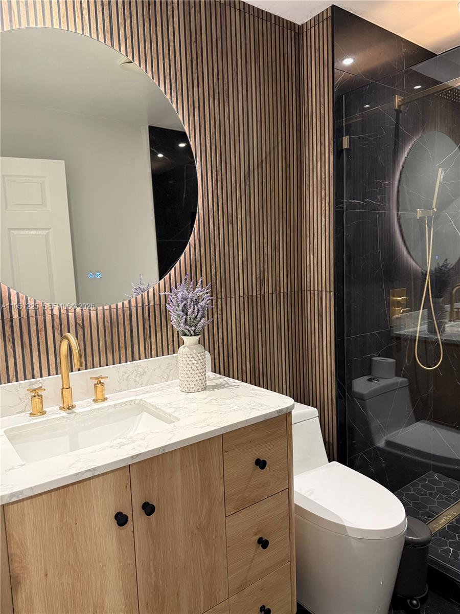 WEST LAKE VILLAGE PLAT - Residential