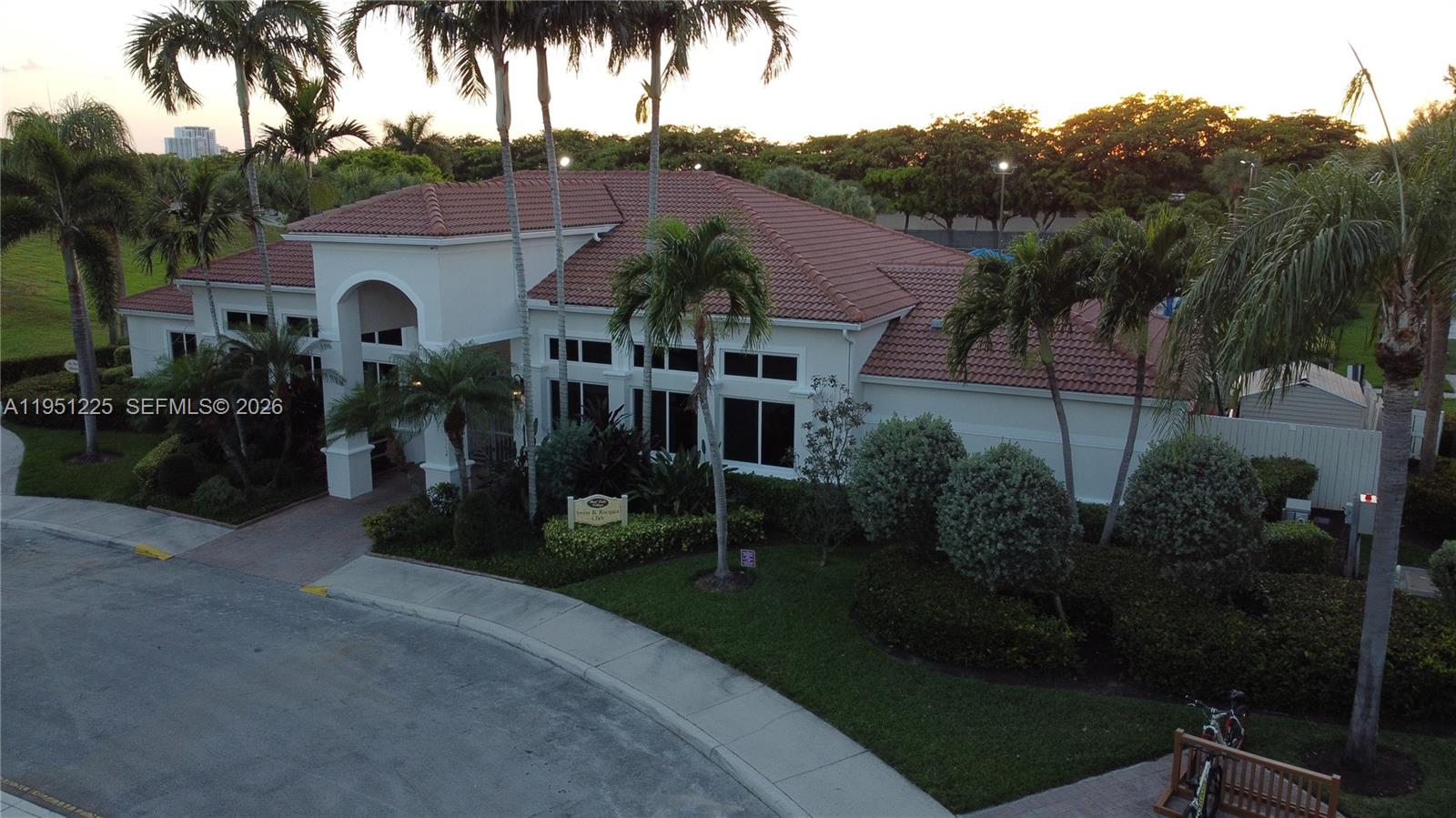 WEST LAKE VILLAGE PLAT - Residential