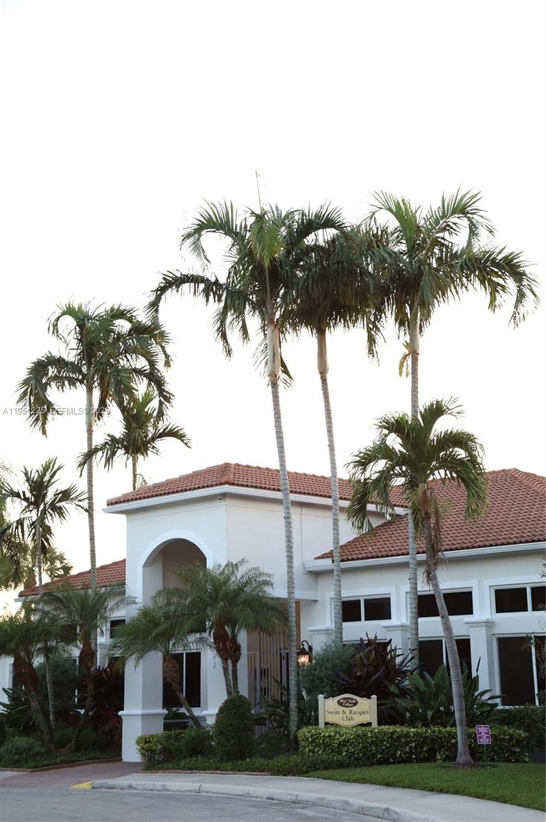 WEST LAKE VILLAGE PLAT - Residential