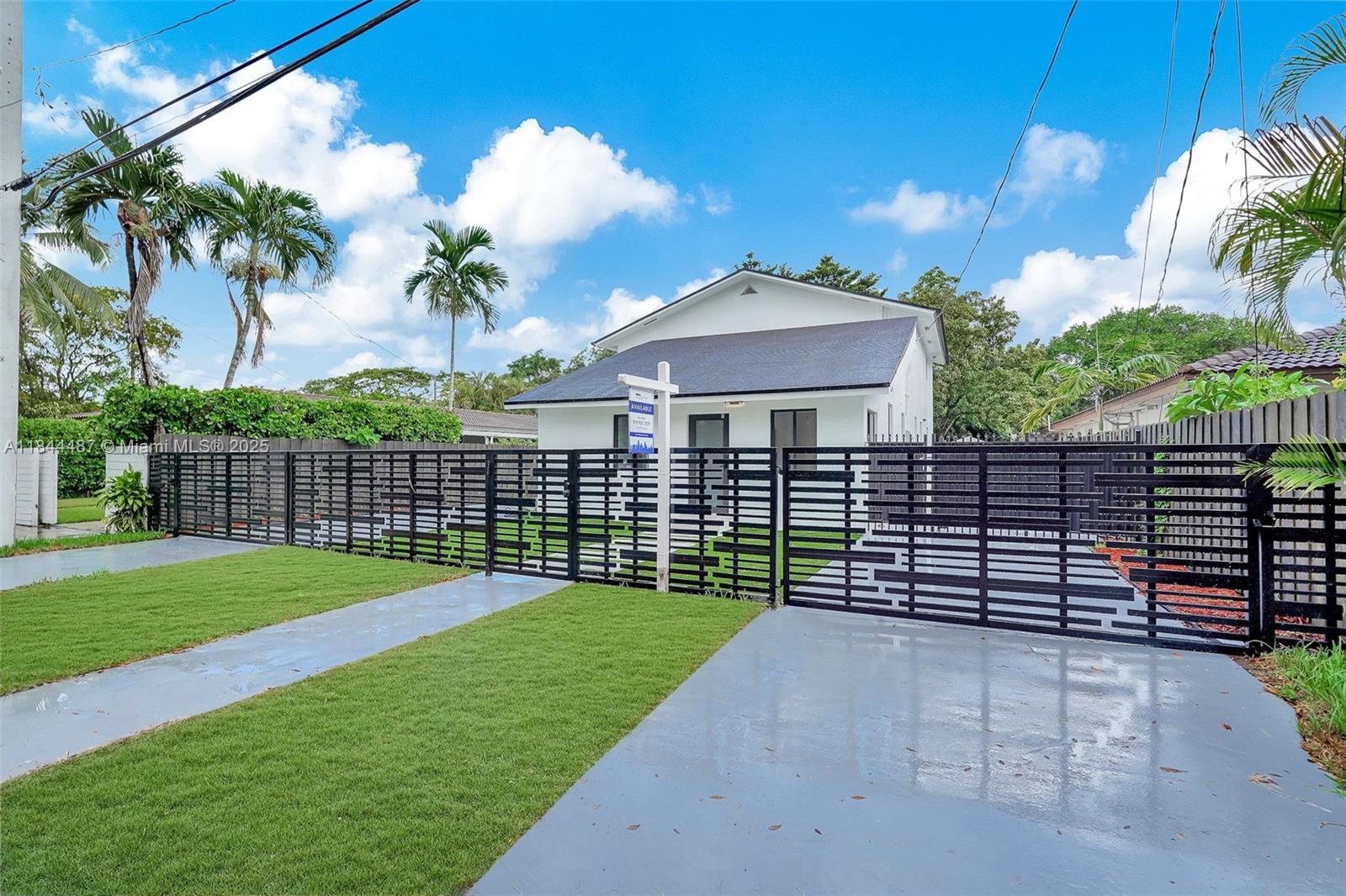 TRAIL PARK - Residential Lease