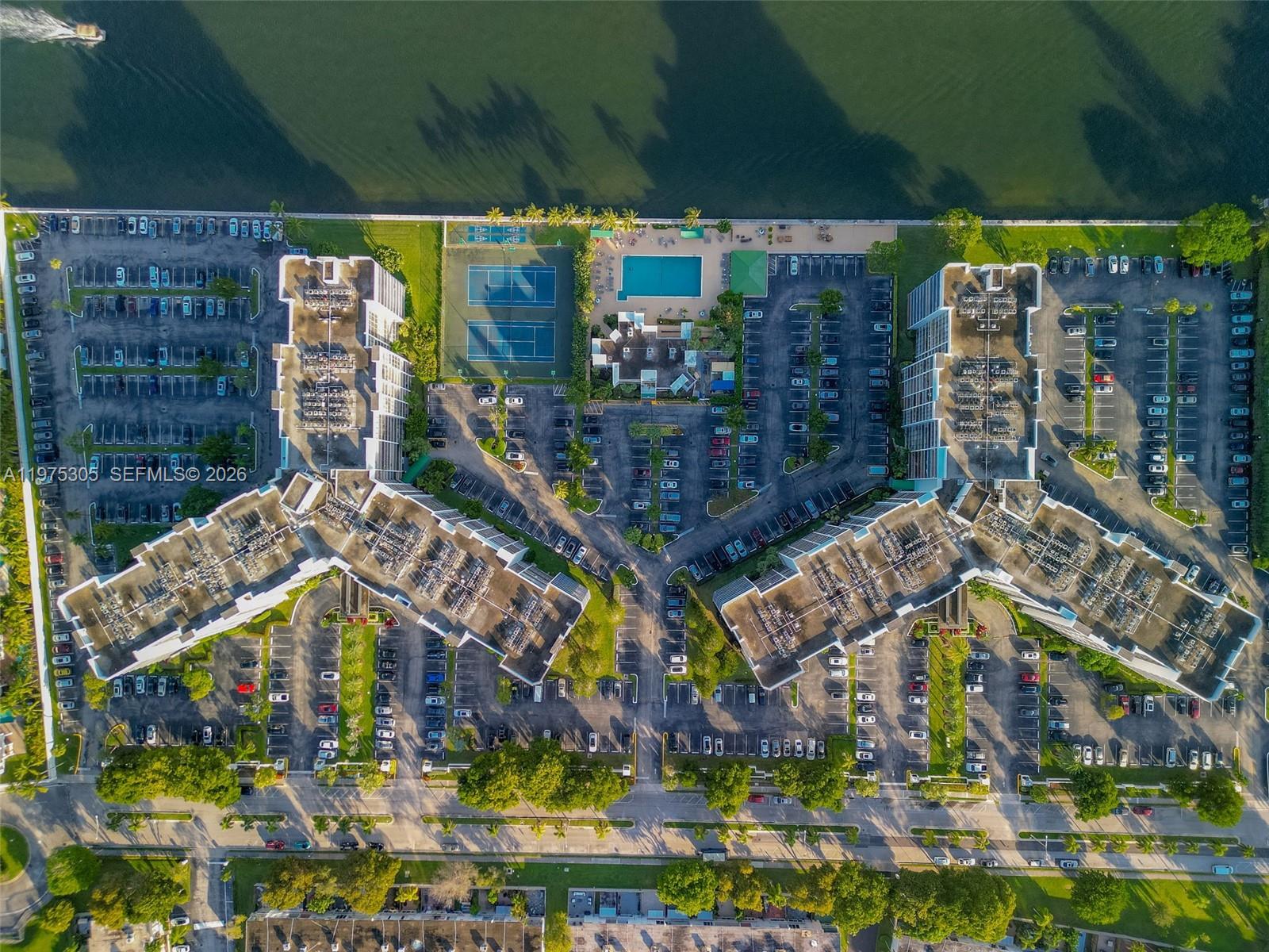 OCEANVIEW PARK CONDO - Residential