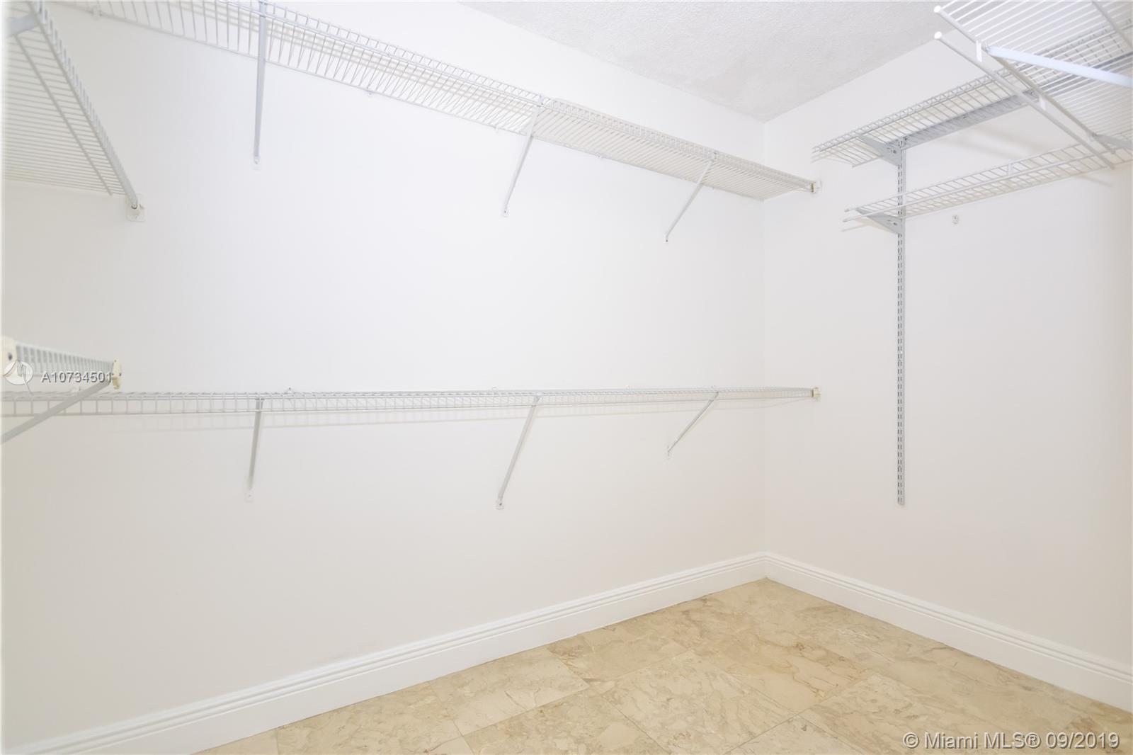 BRICKELL PLACE CONDO - Residential
