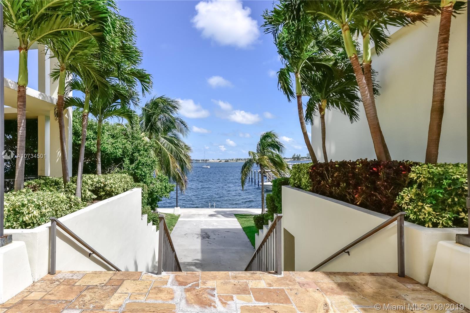 BRICKELL PLACE CONDO - Residential