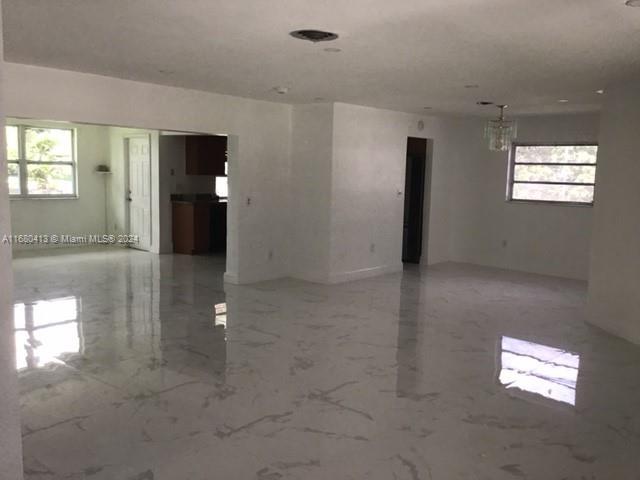 20600 NW 2nd Ct