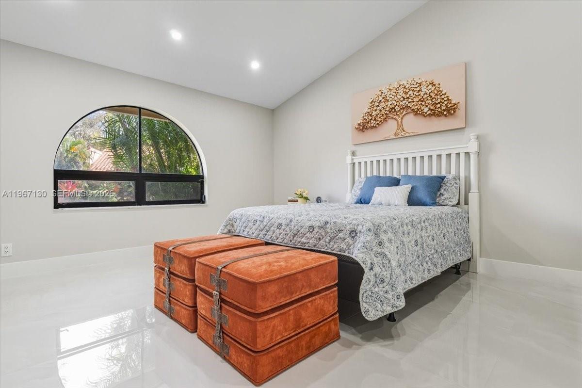 MERIDIANA AT BOCA POINTE - Residential