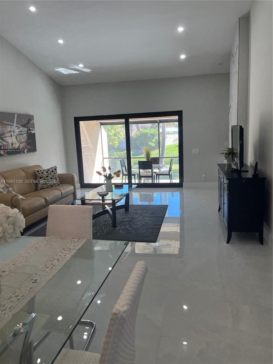 MERIDIANA AT BOCA POINTE - Residential