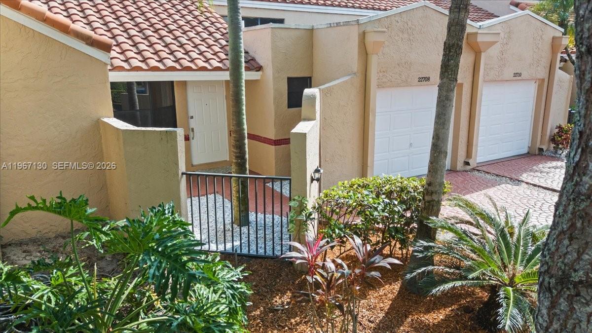 MERIDIANA AT BOCA POINTE - Residential