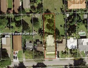 HOLLYWOOD LITTLE RANCHES - Residential Lease
