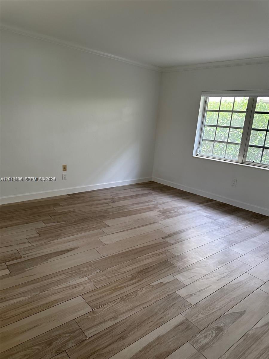 VILLAS OF PARK DRIVE COND - Residential Lease