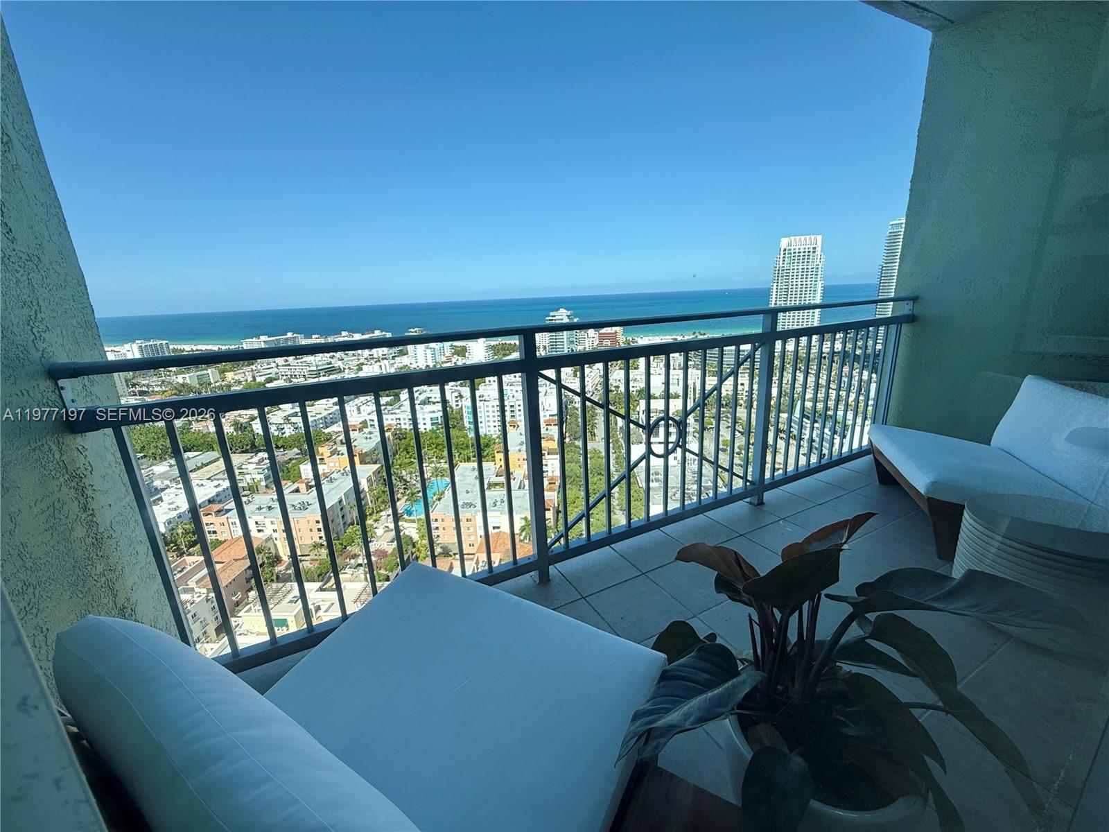 YACHT CLUB AT PORTOFINO C - Residential Lease