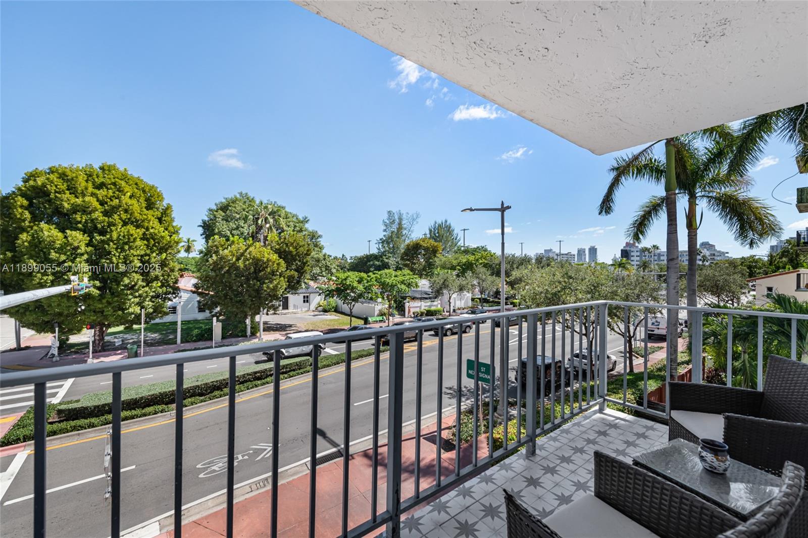 FLAMINGO TOWERS CONDO - Residential