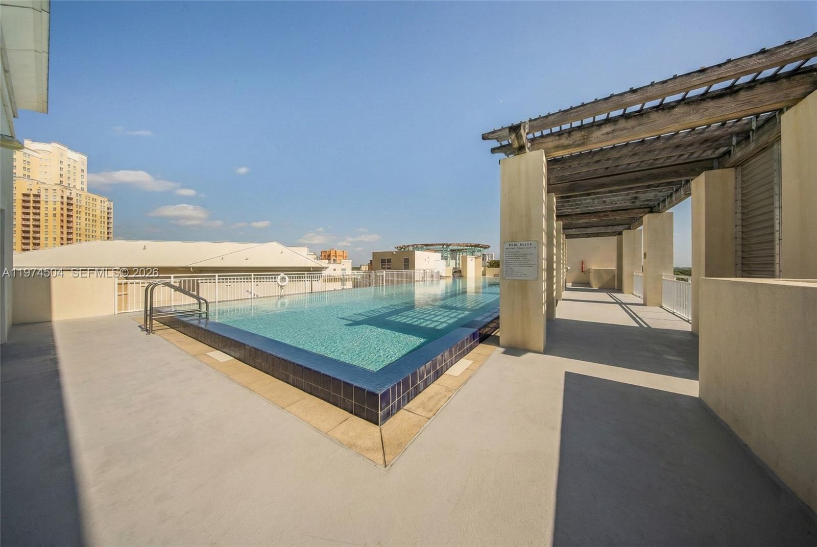 DOWNTOWN DADELAND CONDO N - Residential