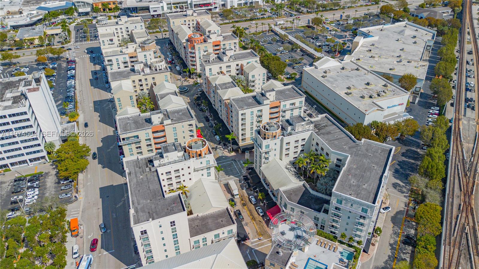 DOWNTOWN DADELAND CONDO N - Residential