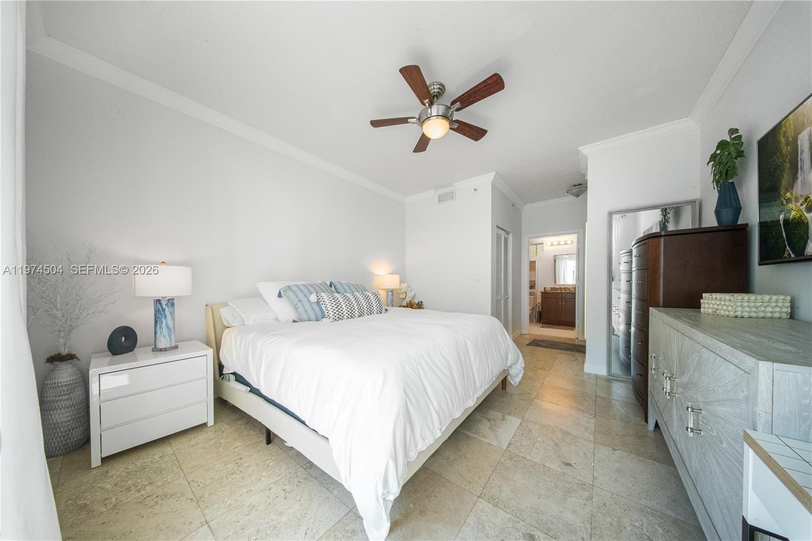 DOWNTOWN DADELAND CONDO N - Residential