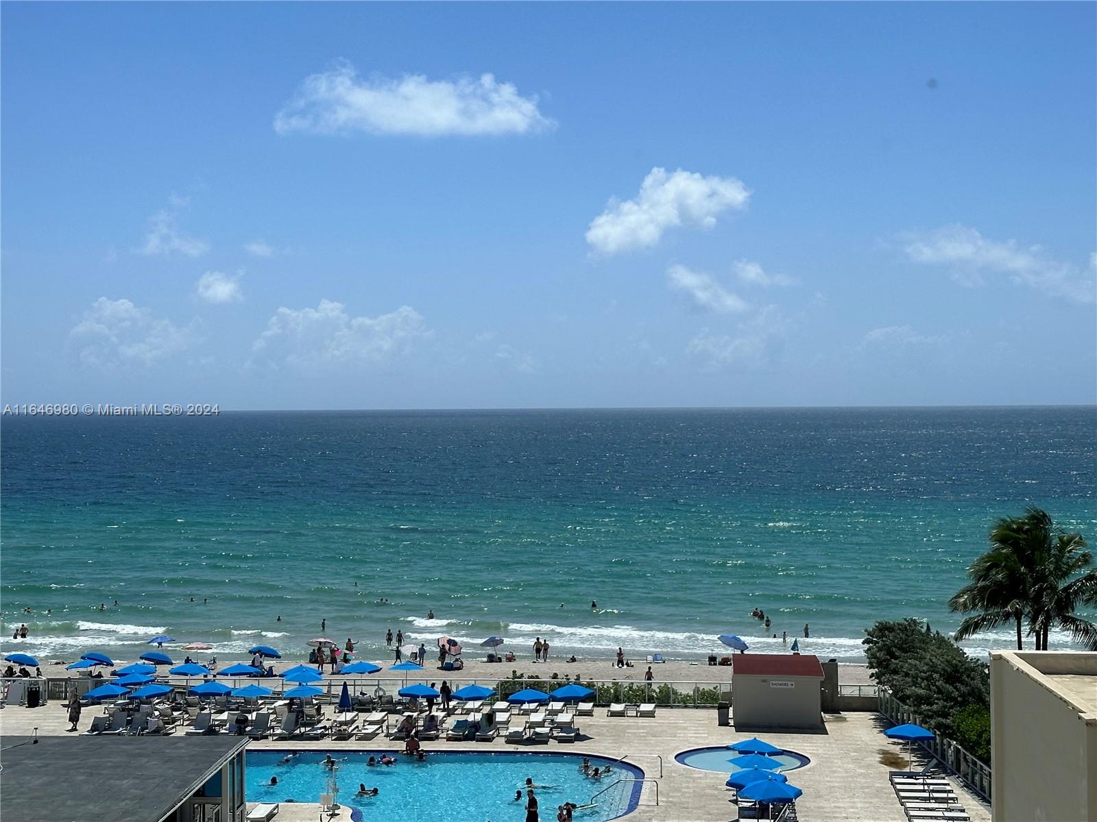 19201 Collins Ave 445