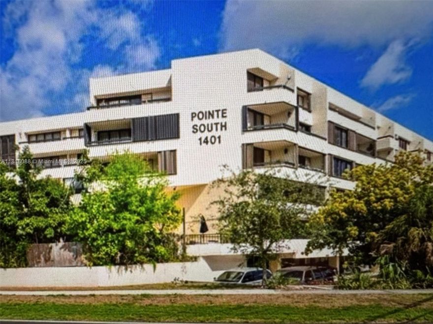 Location! Beautiful two-story apartment located in East Boca, just two blocks from the new Mandarin Hotel.
This spacious and bright unit features two master bedrooms upstairs, each with its own private bathroom.
Downstairs you'll find a kitchen, living and dining area, plus a half bath for guests.
The unit includes an in-unit washer and dryer for your convenience.
The building offers great amenities such as a swimming pool, tennis court, and pickleball court.
Easy to show!