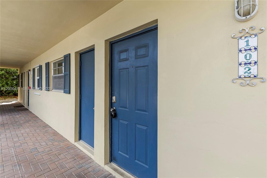 Photo of 1400 NE 57th Ct #102, Fort Lauderdale, FL 33334 (MLS # A12006471)