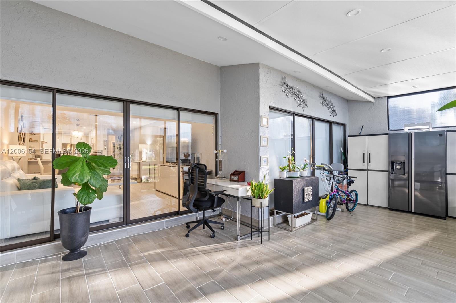 WESTVIEW CONDOMINIUM NO N - Residential