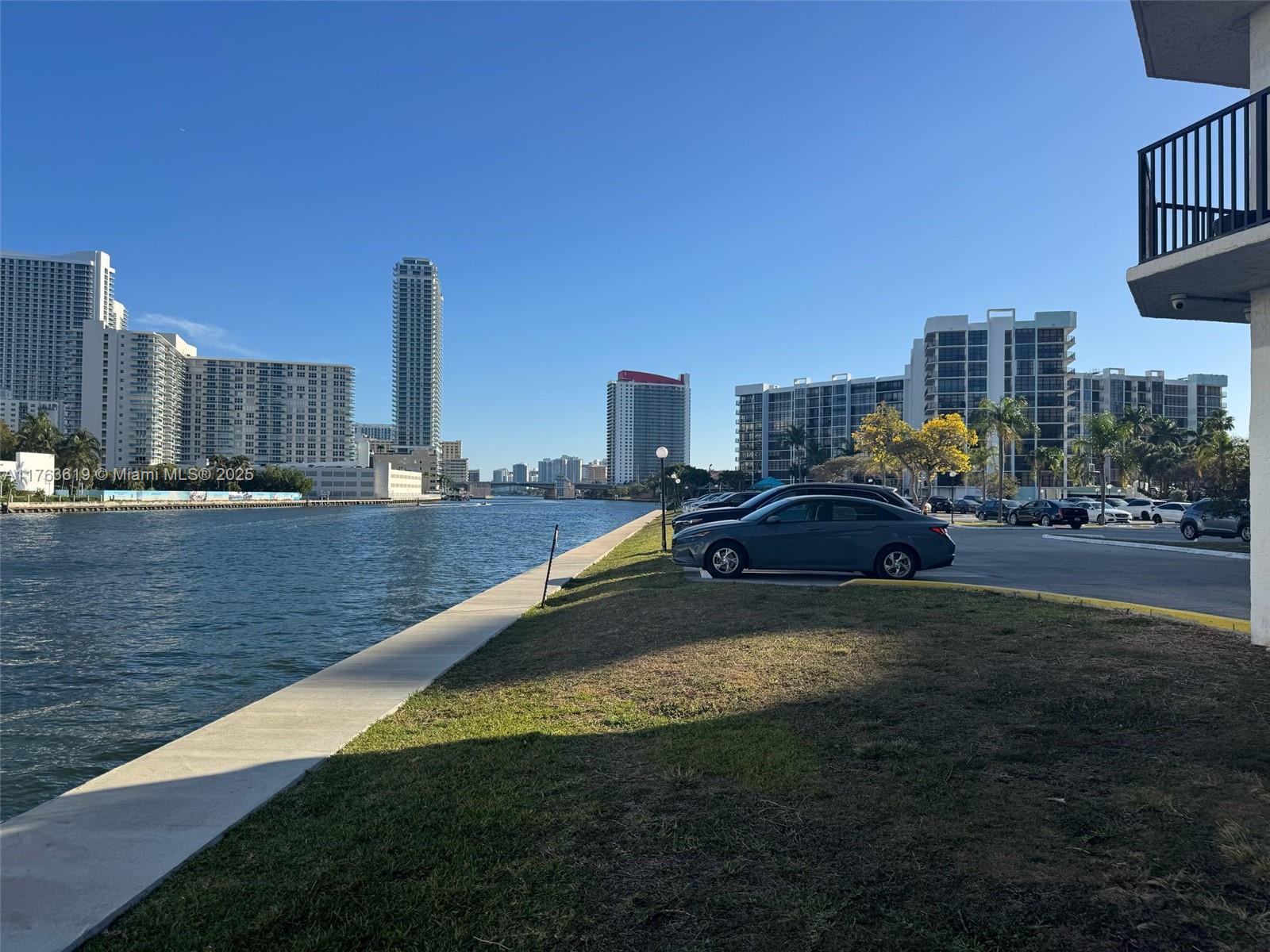 TOWERS OF OCEANVIEW EAST - Residential