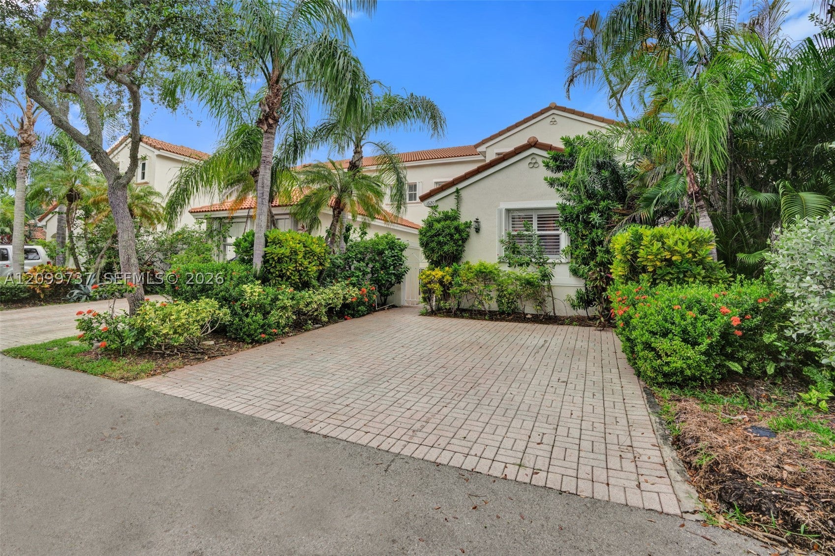 1620 Weeping Willow Way