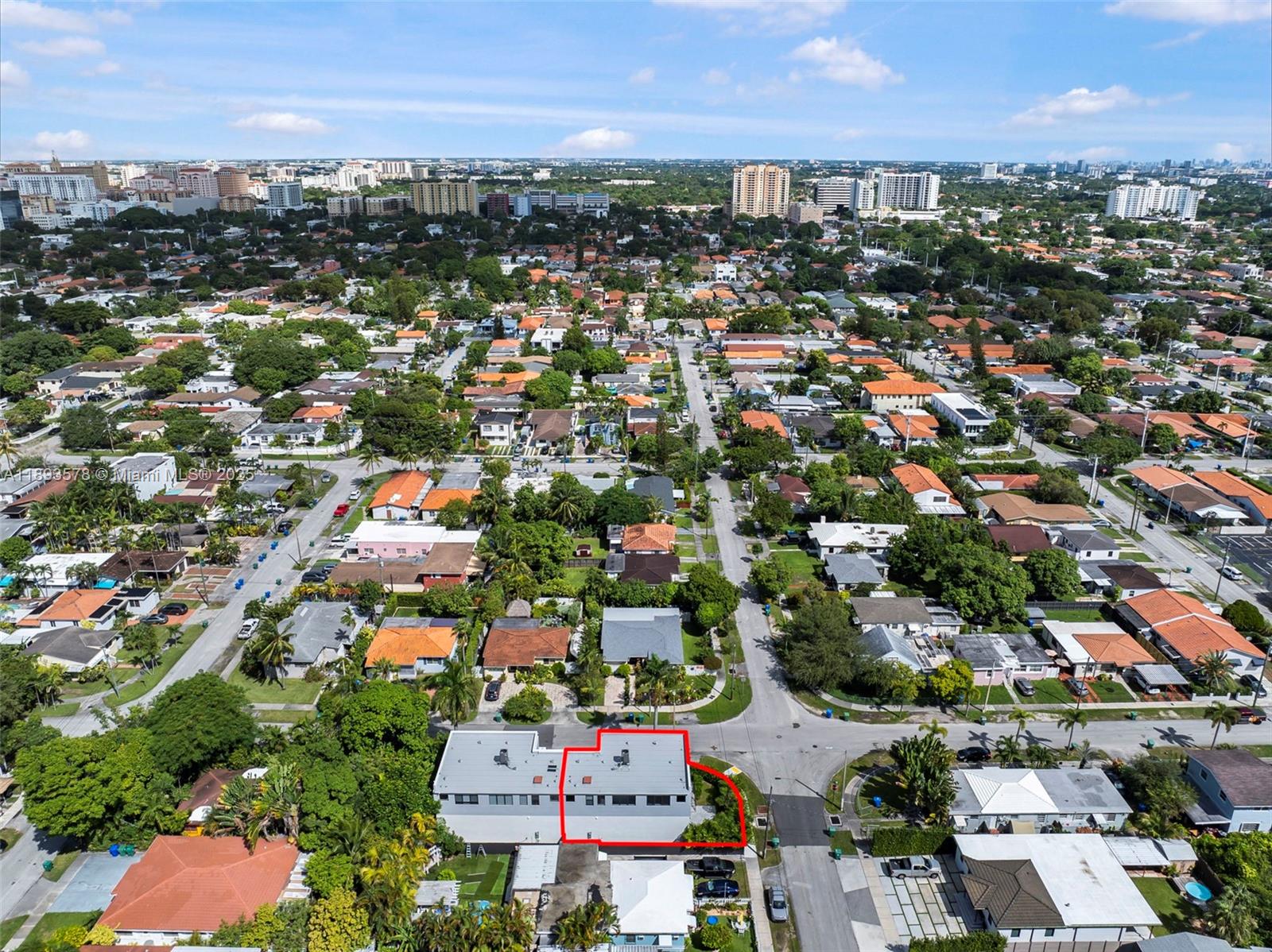 SILVER BLUFF GARDENS - Residential