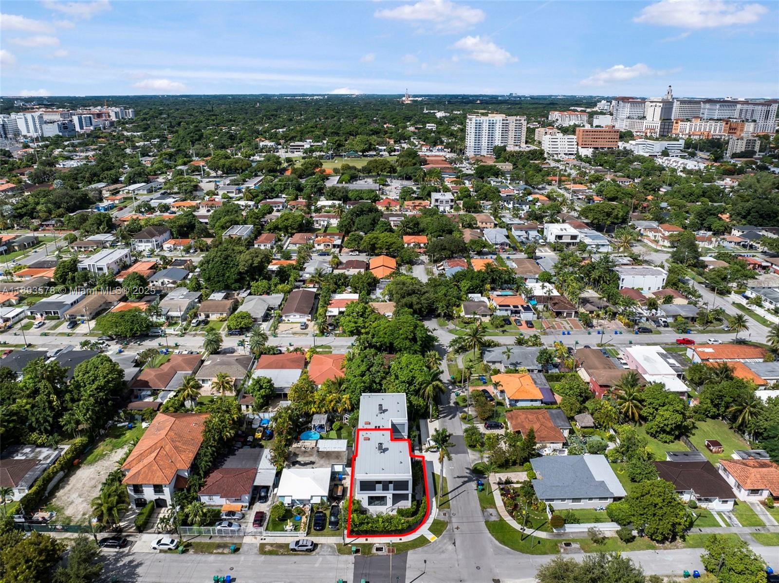 SILVER BLUFF GARDENS - Residential