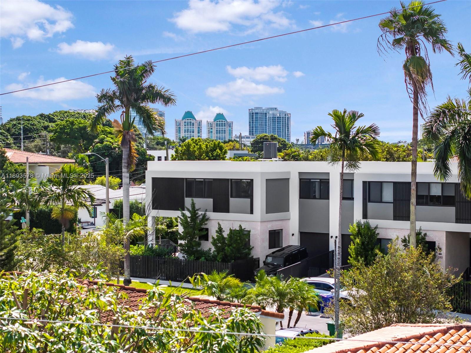 SILVER BLUFF GARDENS - Residential