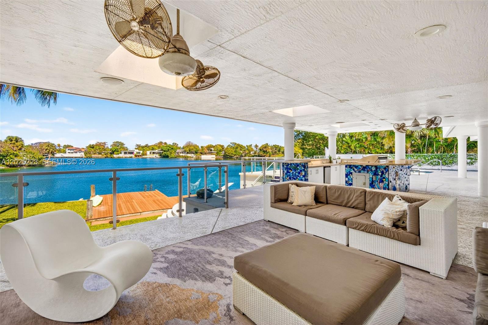 SKY LAKE - Residential