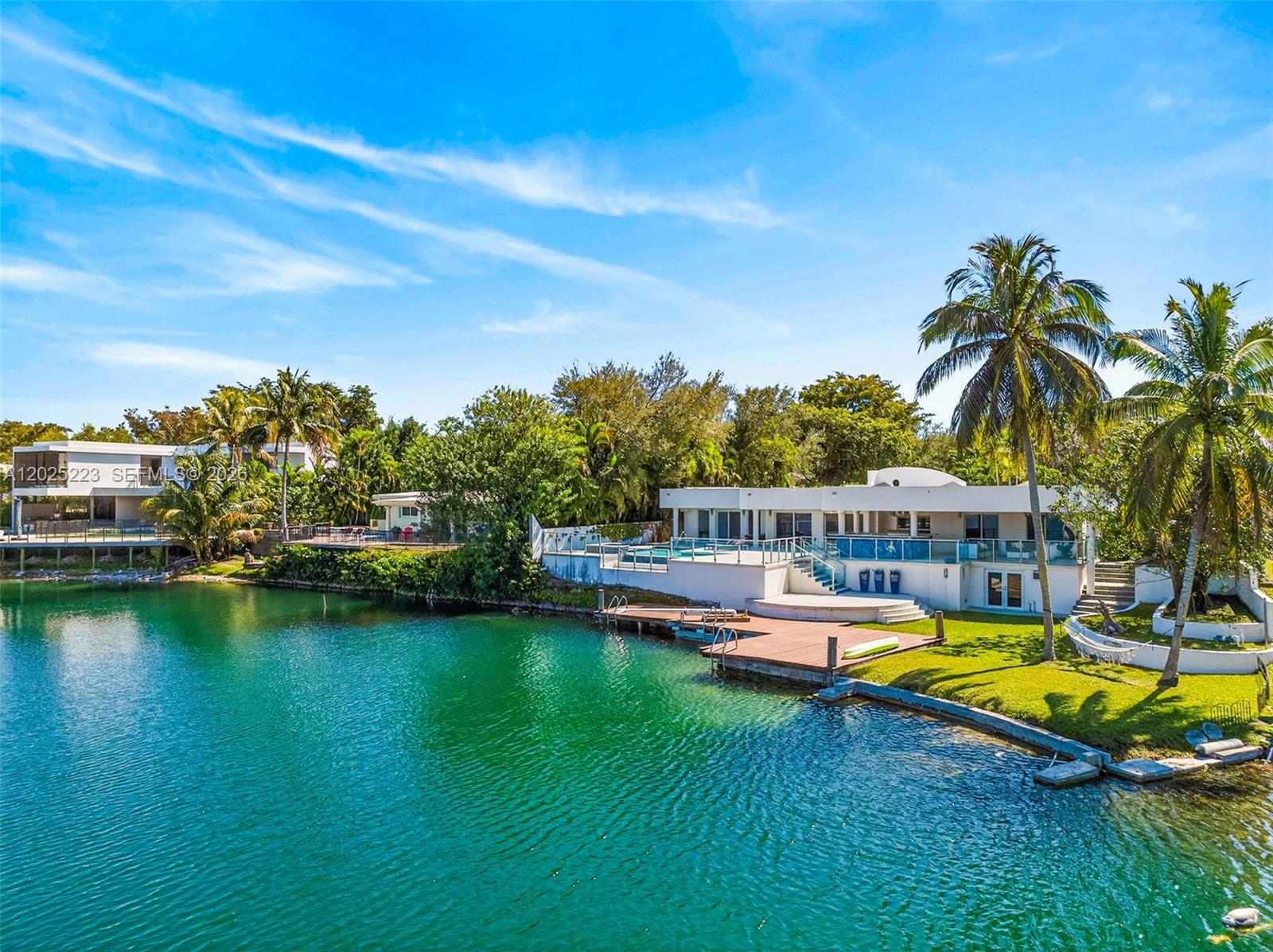 SKY LAKE - Residential