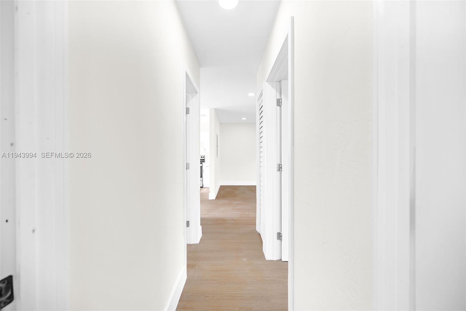 BISCAYNE COURT - Residential Income