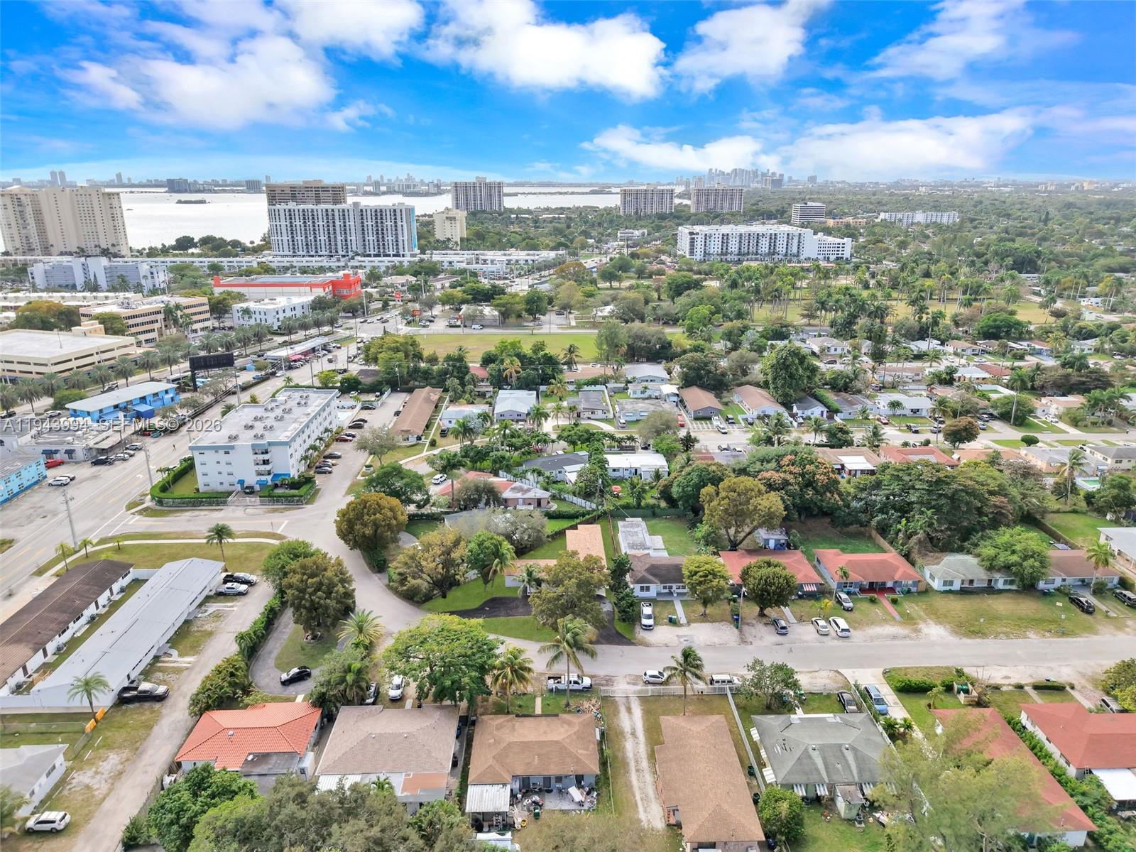 BISCAYNE COURT - Residential Income