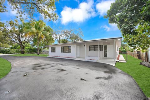 1550 NE 118th Ter Miami FL 33161