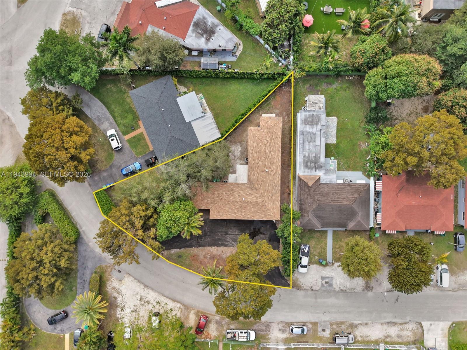 BISCAYNE COURT - Residential Income