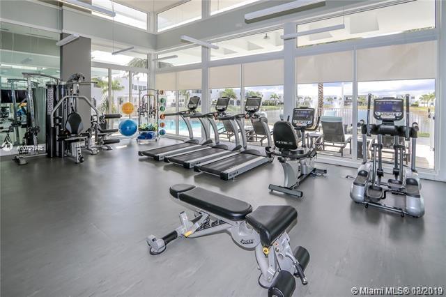 DORAL COMMONS RESIDENTIAL - Residential