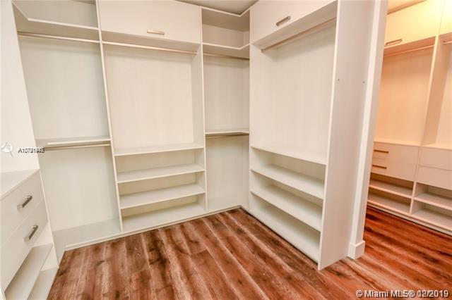 DORAL COMMONS RESIDENTIAL - Residential