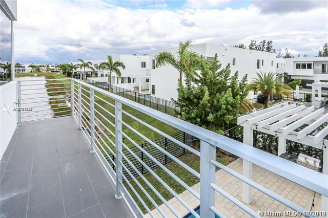 DORAL COMMONS RESIDENTIAL - Residential