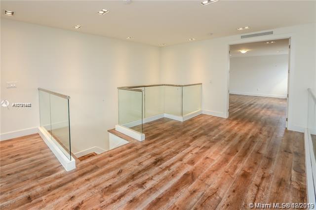 DORAL COMMONS RESIDENTIAL - Residential