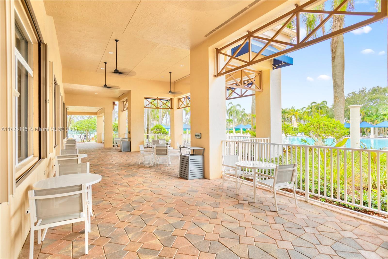 PEMBROKE FALLS 2 HERITAGE - Residential