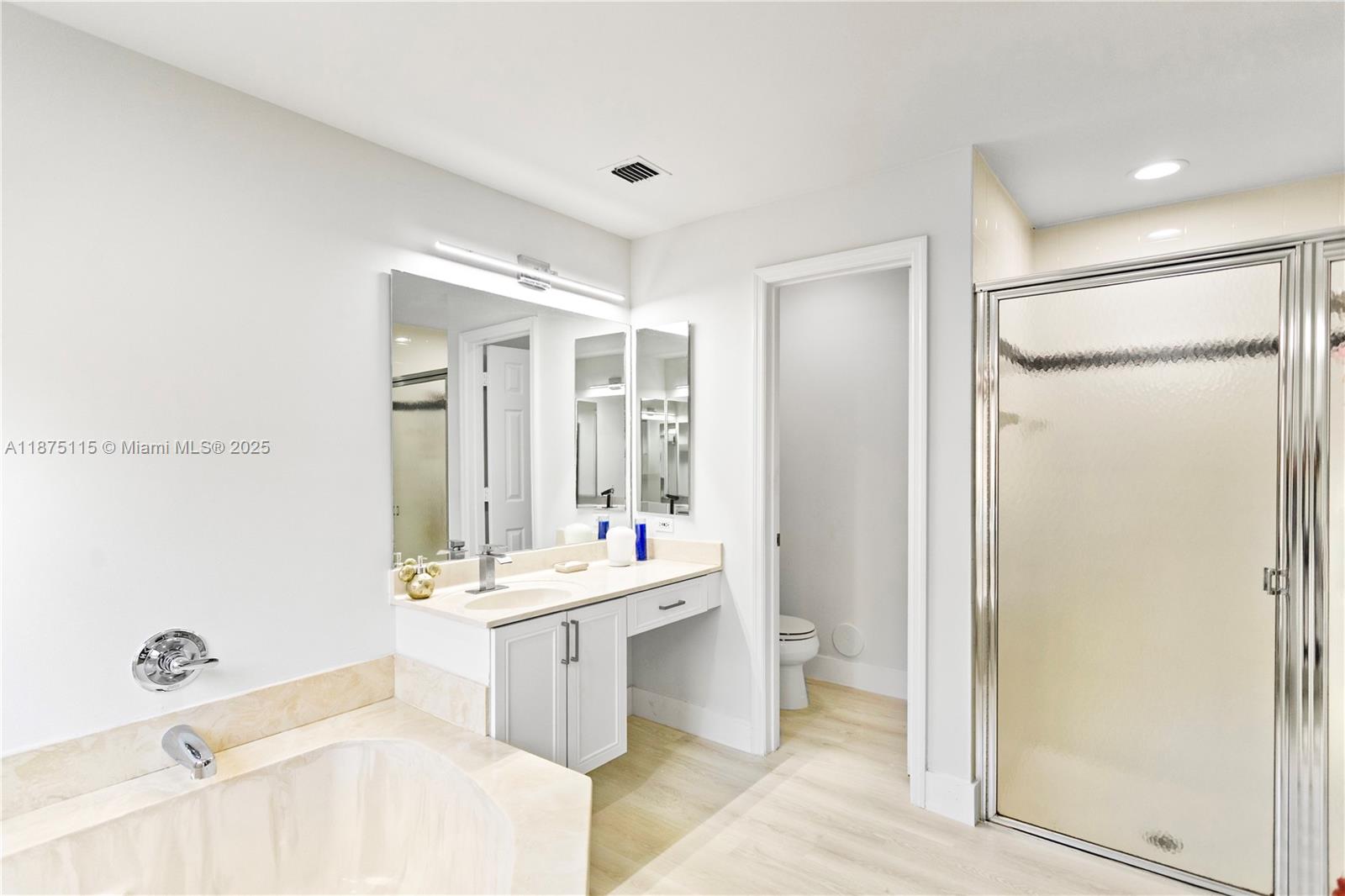 PEMBROKE FALLS 2 HERITAGE - Residential