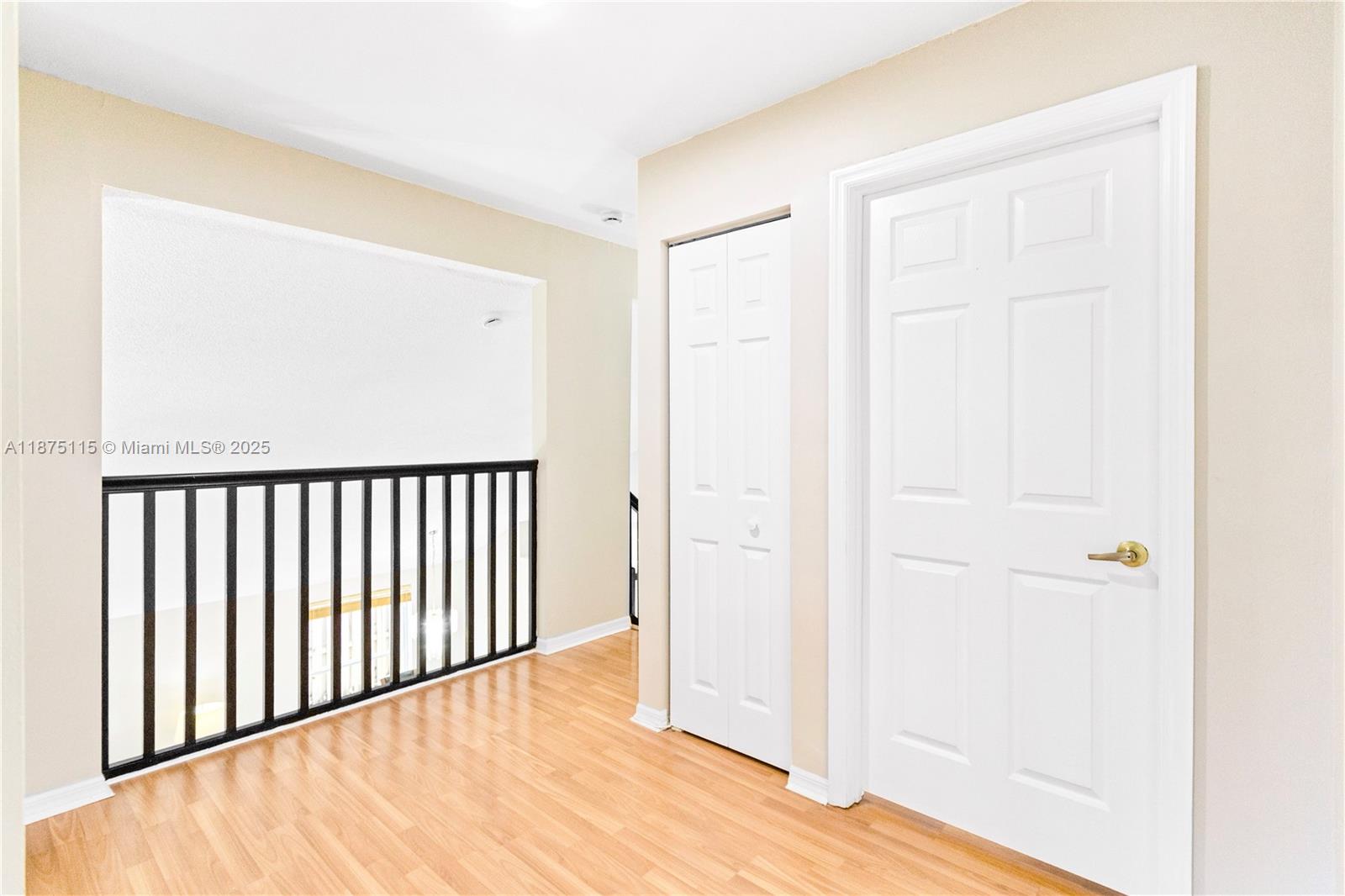 PEMBROKE FALLS 2 HERITAGE - Residential