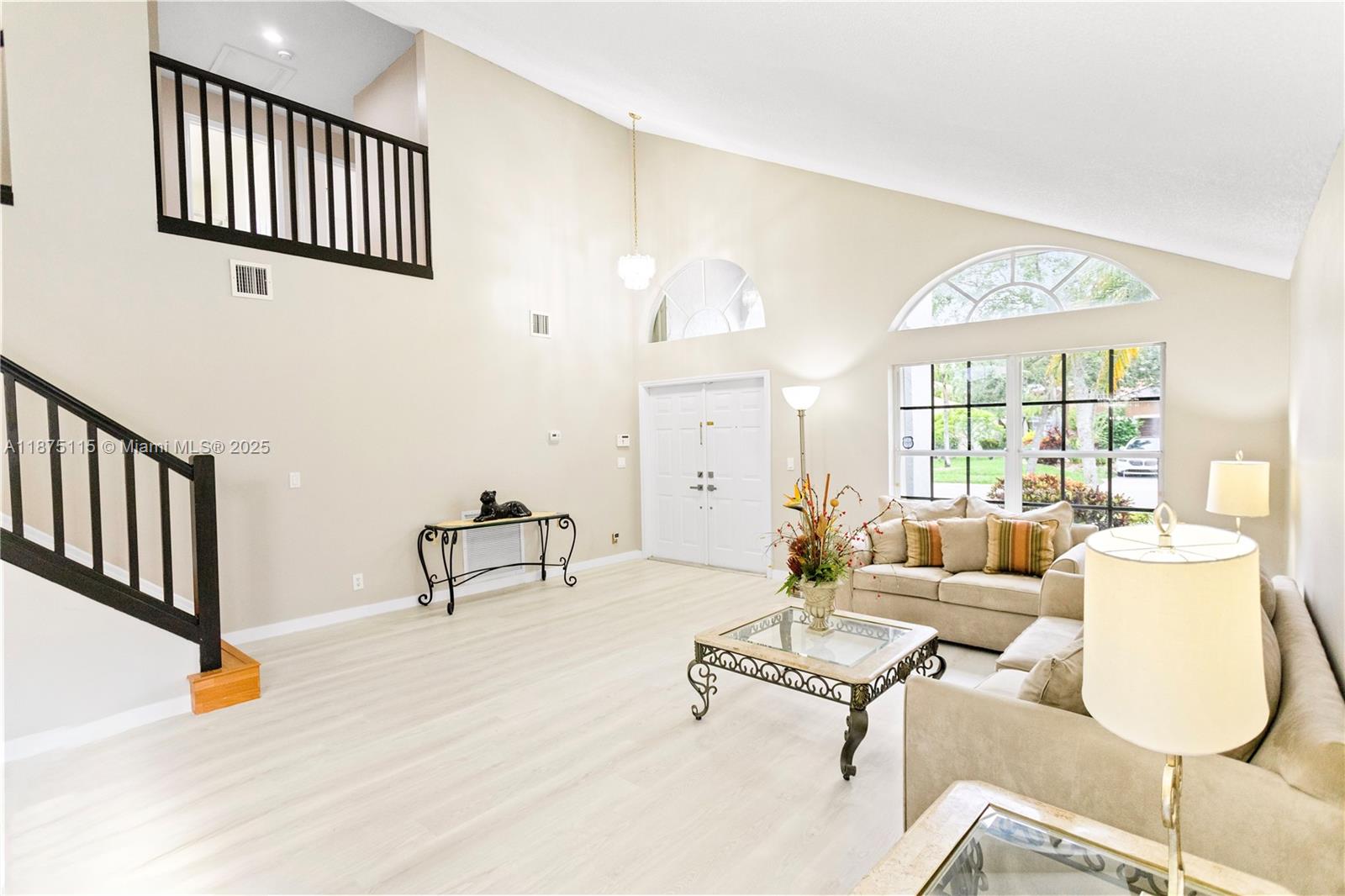 PEMBROKE FALLS 2 HERITAGE - Residential