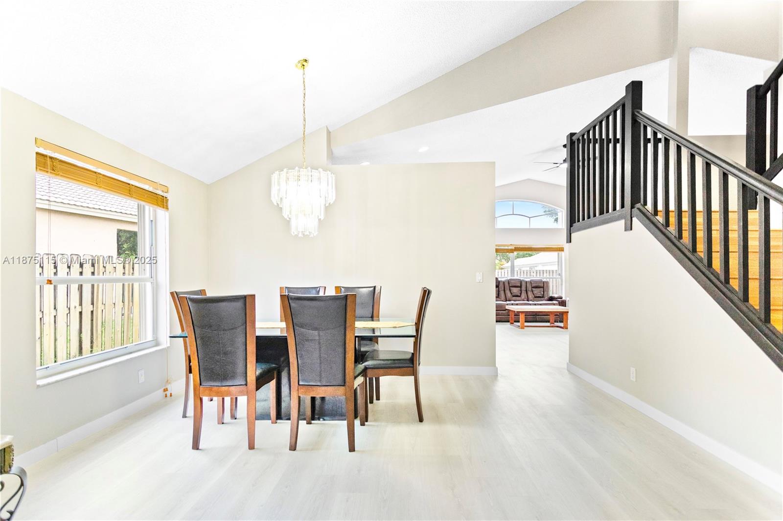 PEMBROKE FALLS 2 HERITAGE - Residential