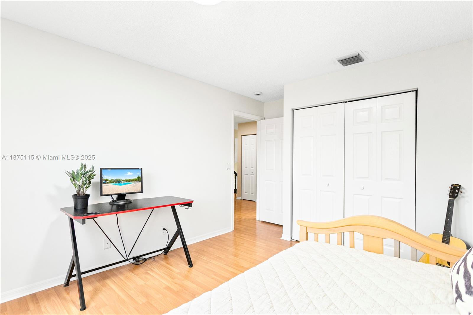 PEMBROKE FALLS 2 HERITAGE - Residential