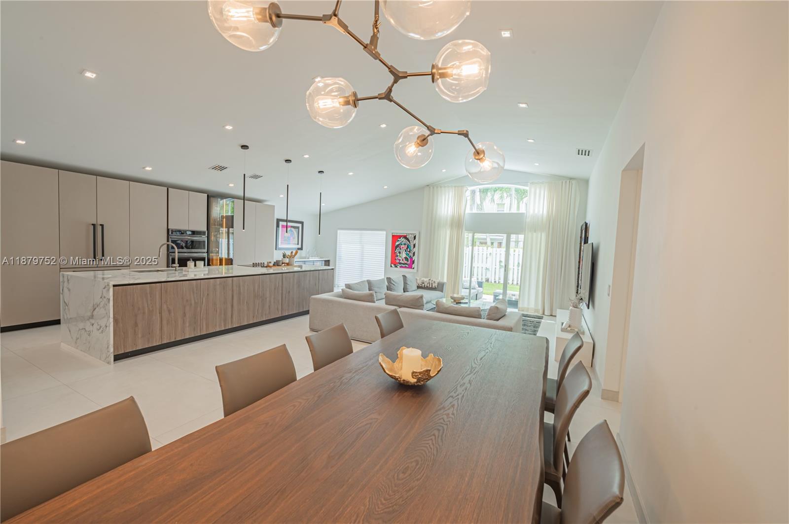 BANYAN OAKRIDGE PLAT - Residential