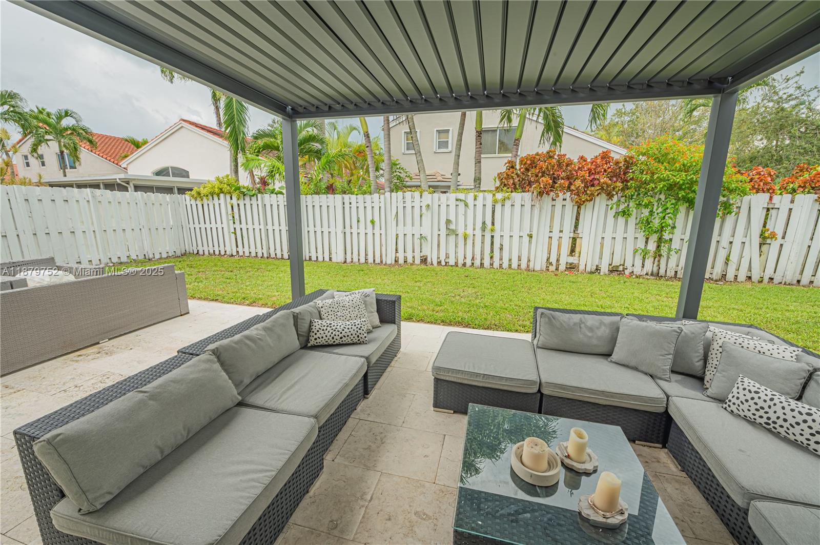 BANYAN OAKRIDGE PLAT - Residential