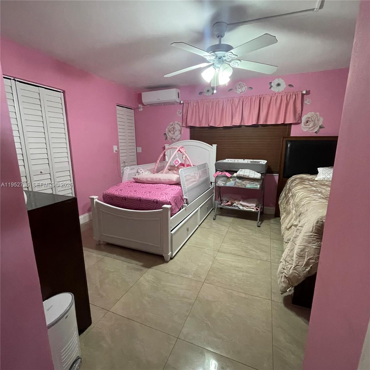 CORAL PARK ESTATES SEC 5 - Residential