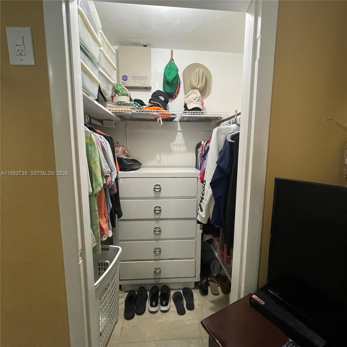 CORAL PARK ESTATES SEC 5 - Residential