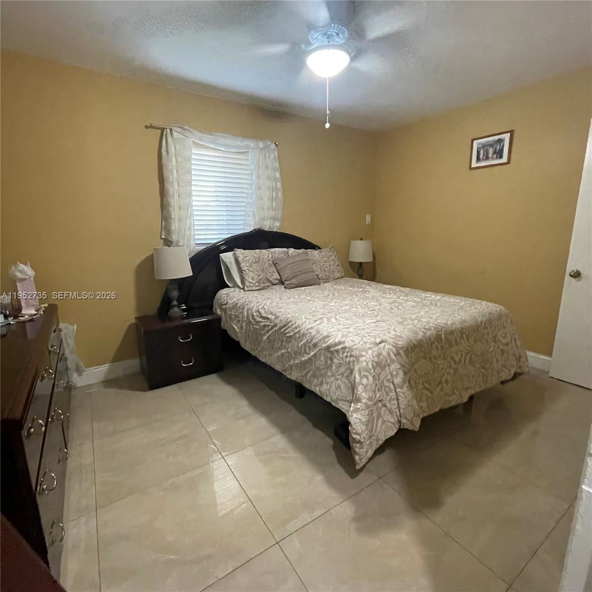 CORAL PARK ESTATES SEC 5 - Residential