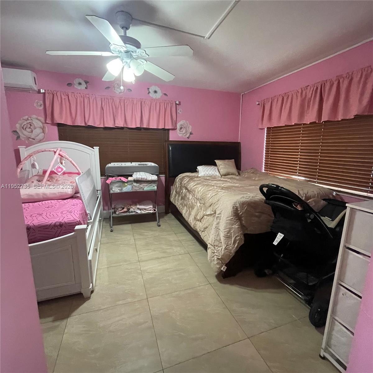 CORAL PARK ESTATES SEC 5 - Residential