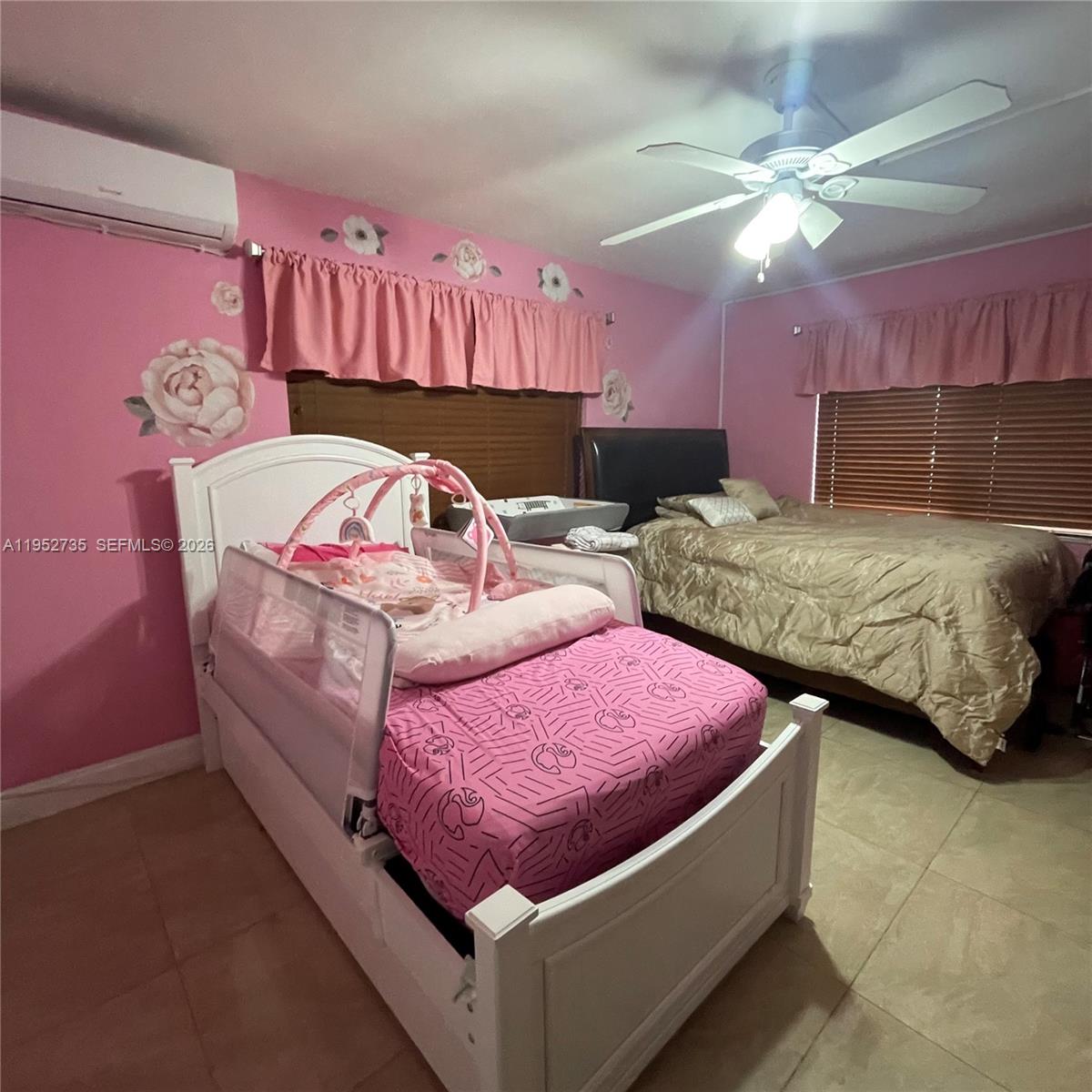 CORAL PARK ESTATES SEC 5 - Residential